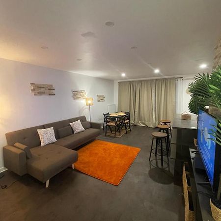 Superbe Appartement Avec Boxe Proche De Paris 塞纳河畔皮埃尔菲特 外观 照片