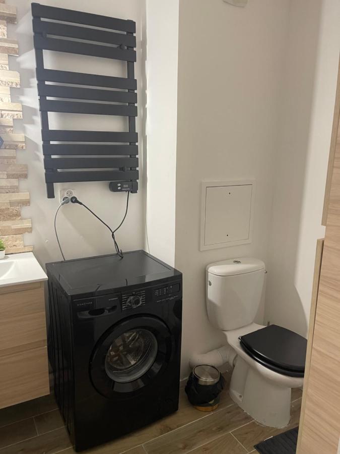 Superbe Appartement Avec Boxe Proche De Paris 塞纳河畔皮埃尔菲特 外观 照片