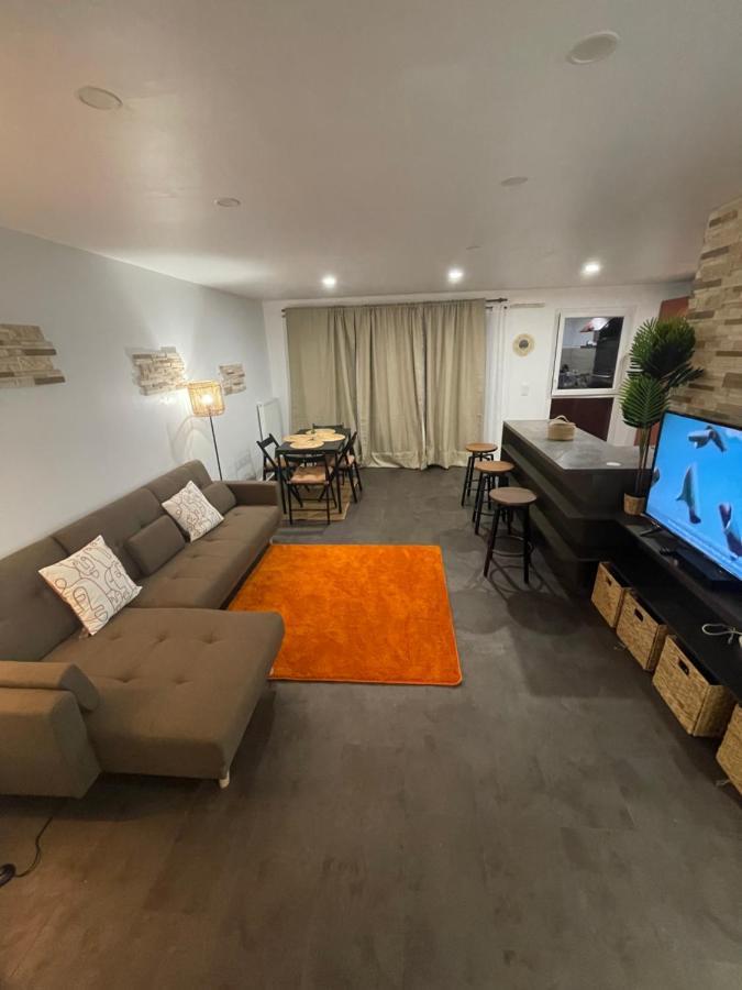 Superbe Appartement Avec Boxe Proche De Paris 塞纳河畔皮埃尔菲特 外观 照片
